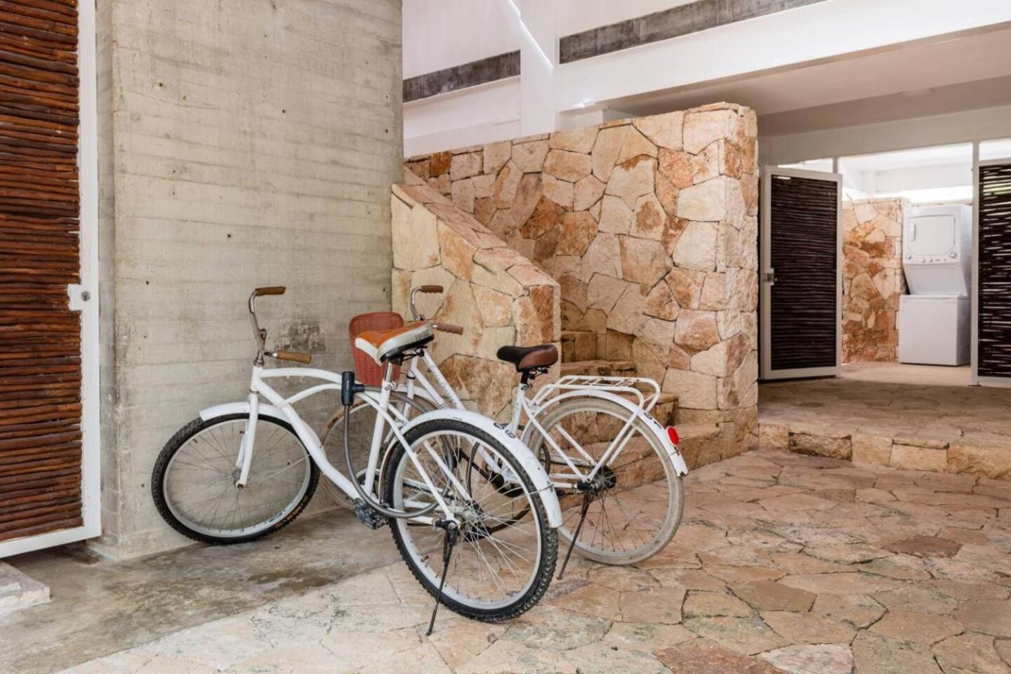 Casa De Piedra Tulum Aparthotel Exterior photo